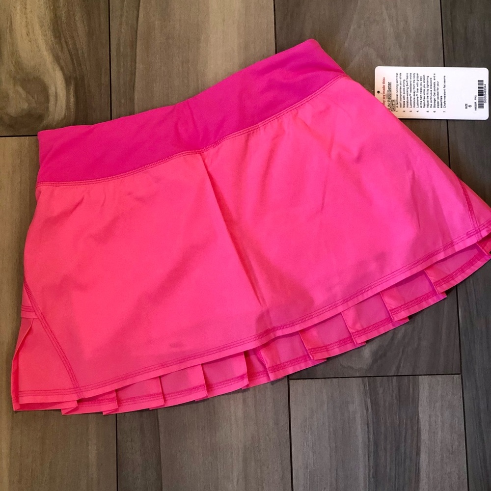 NWT Lululemon 6 Pace Setter Skirt RARE Pinkalicious Hot Pink Rear Pleats